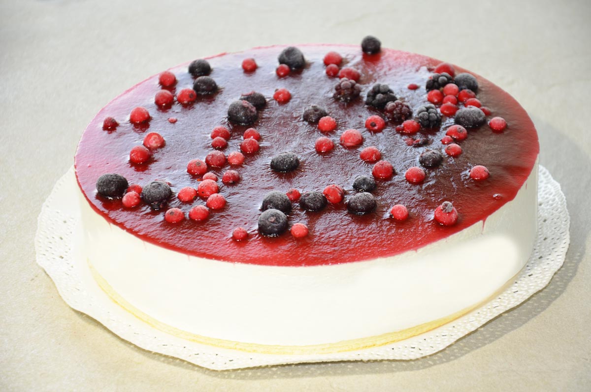 MOUSSE YOGURT FRUTTI DI BOSCO 1,1KG