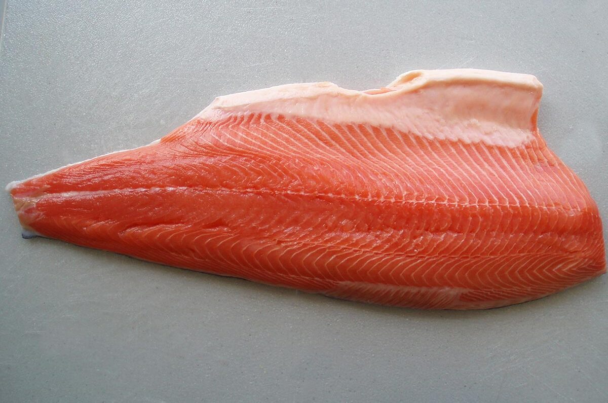 FILETTO SALMONE NORVEGIA 1000/1400 PV