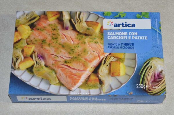 SALMONE CON CARCIOFI E PATATE 250GR
